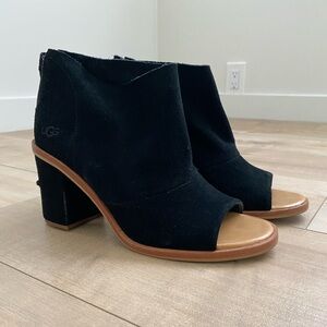 Ugg Ginger Booties Excellent Condition size 7